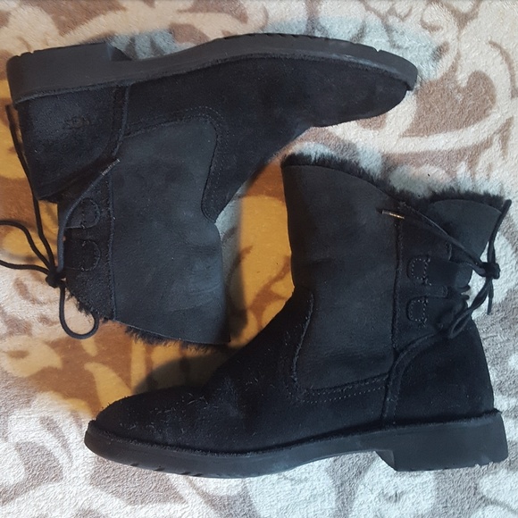 UGG Shoes - Ugg Naiyah Lace-Back Boot